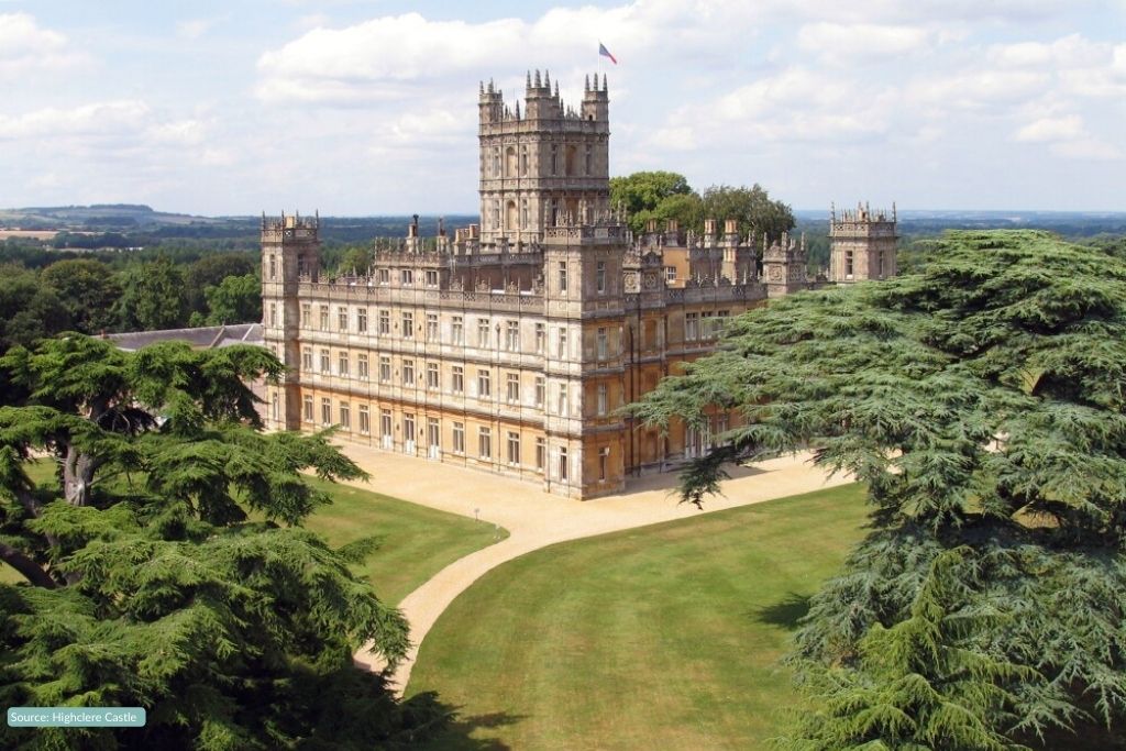 a picture of Highclere Castle also known as Downton Abbey