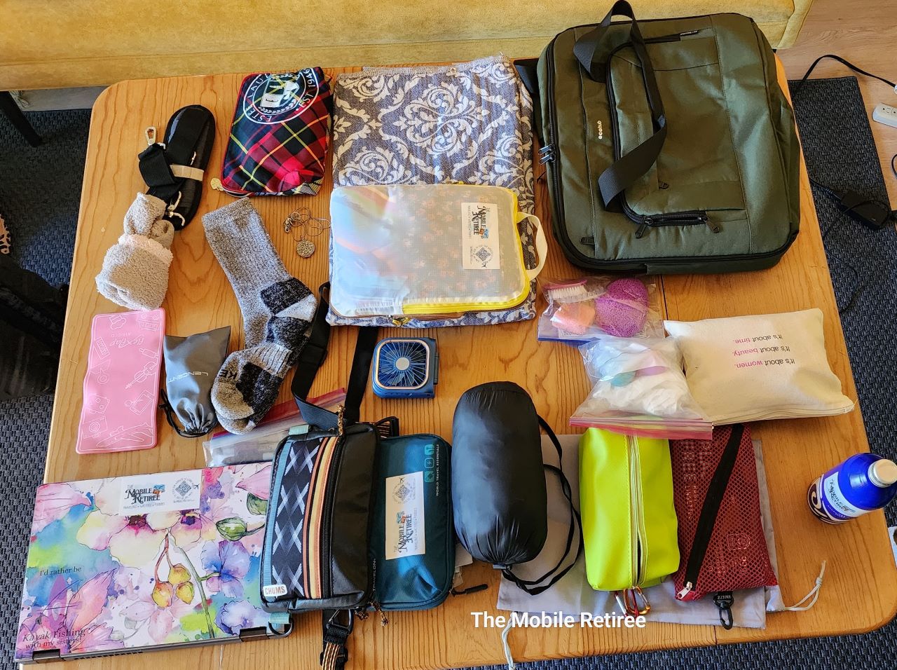 ECOHUB Personal Item Travel Bag review